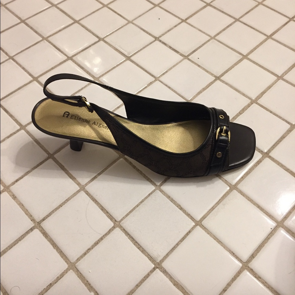 Slingback heels
